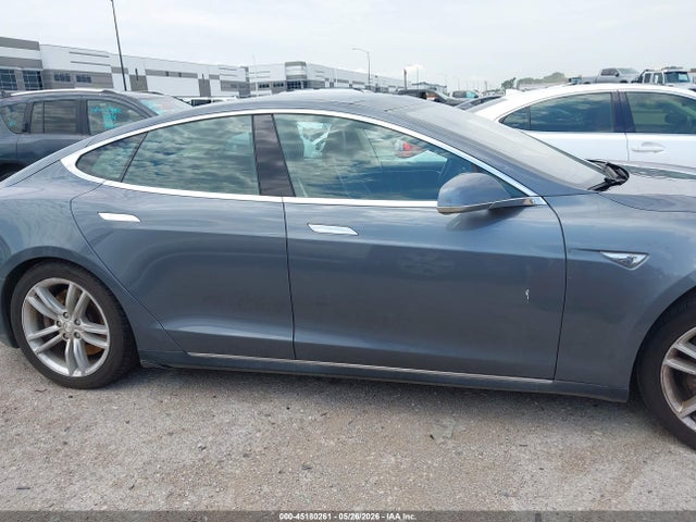 Tesla Model S P85 2014 5YJSA1H13EFP38375 Image 13