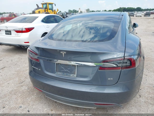 Tesla Model S P85 2014 5YJSA1H13EFP38375 Image 16
