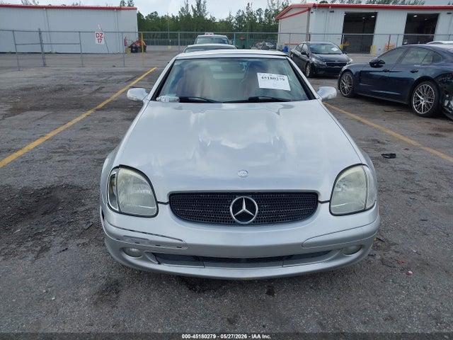 Aukcja sprzedaży 2001 Mercedes-benz Slk 230 Kompressor, vin: WDBKK49F71F227412, numer aukcji: 45180279