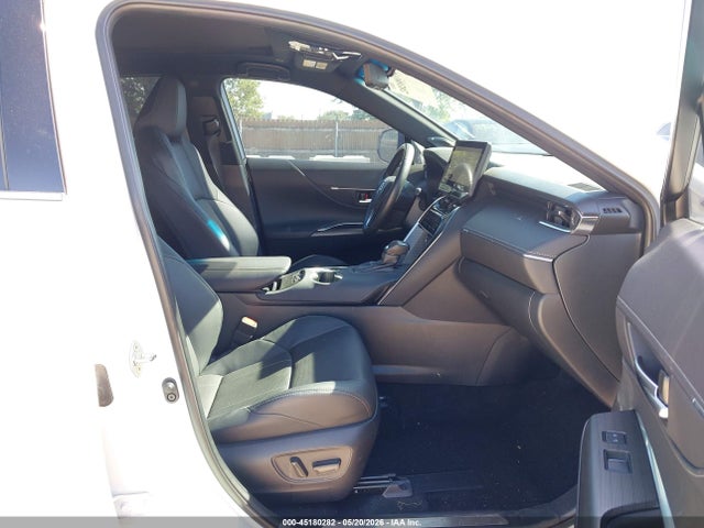 2024 Toyota Venza Limited მანქანა იყიდება აუქციონზე, vin: JTEAAAAH5RJ174645, აუქციონის ნომერი: 45180282