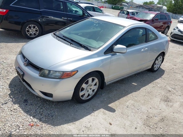 Продажа на аукционе авто 2008 Honda Civic Lx, vin: 2HGFG11648H571403, номер лота: 45180293