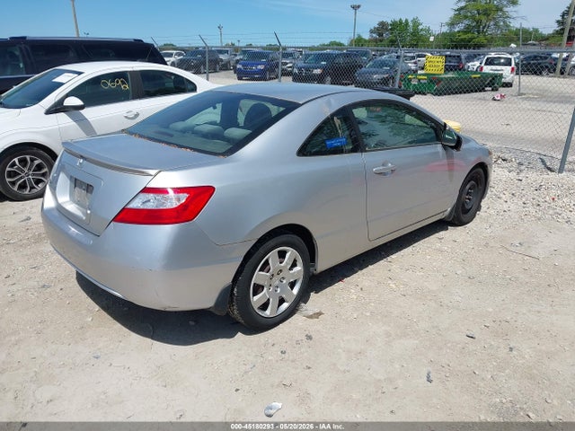 Продажа на аукционе авто 2008 Honda Civic Lx, vin: 2HGFG11648H571403, номер лота: 45180293