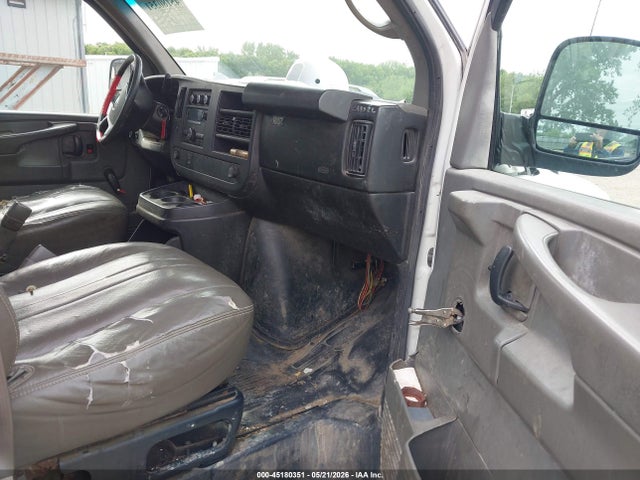 Aukcja sprzedaży 2010 Chevrolet Express 2500 Work Van, vin: 1GCZGFBA1A1102558, numer aukcji: 45180351