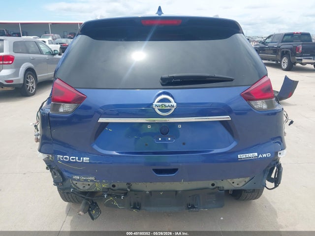 5N1AT2MVXLC725715 Nissan Rogue S Intelligent Awd