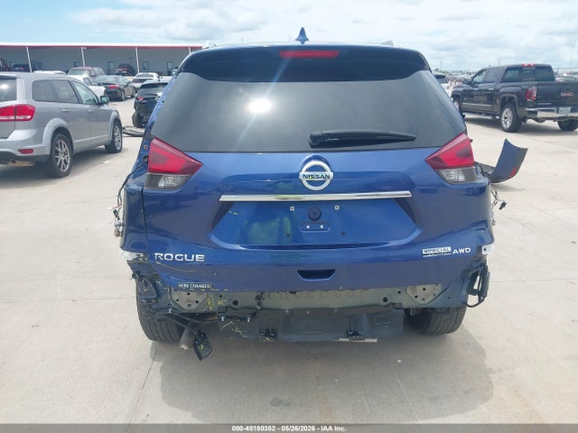 5N1AT2MVXLC725715 Nissan Rogue S Intelligent Awd