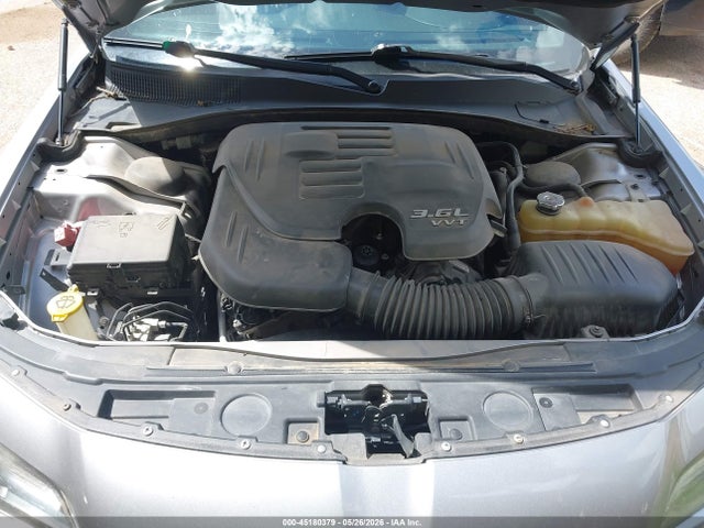 Aukcja sprzedaży 2018 Chrysler 300 300s, vin: 2C3CCABGXJH266616, numer aukcji: 45180379