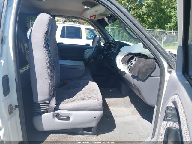 45180401 :رقم المزاد ، 1B7MC33W8WJ146773 vin ، 1998 Dodge Ram 3500 St مزاد بيع