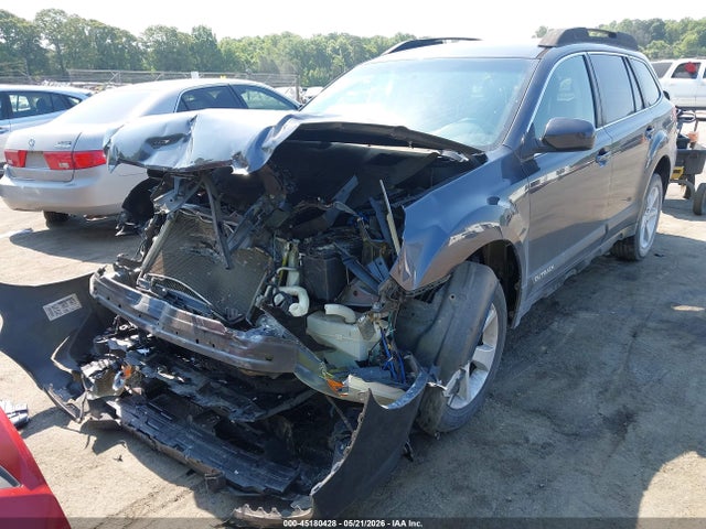 45180428 :رقم المزاد ، 4S4BRCCC0D3208949 vin ، 2013 Subaru Outback 2.5i Premium مزاد بيع