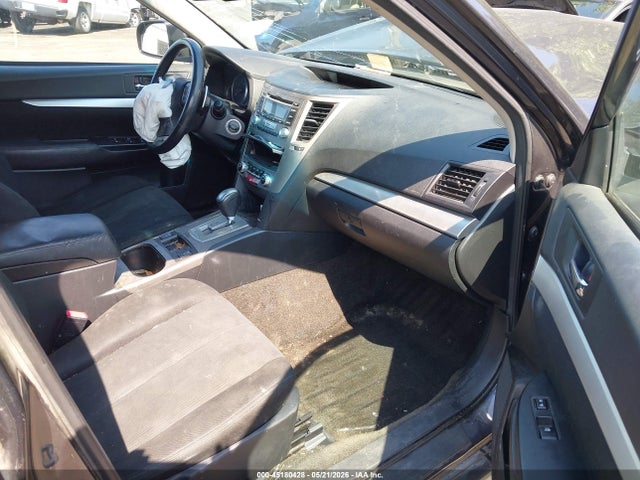 45180428 :رقم المزاد ، 4S4BRCCC0D3208949 vin ، 2013 Subaru Outback 2.5i Premium مزاد بيع