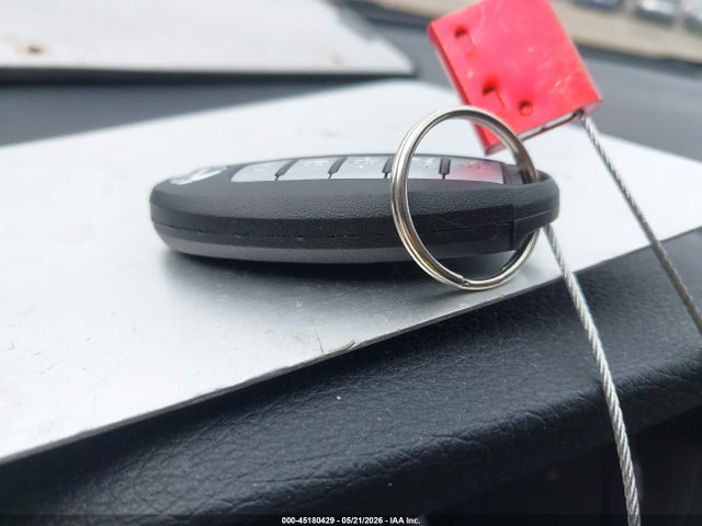 Продаж на аукціоні авто 2019 Nissan Rogue Sv, vin: 5N1AT2MV6KC731882, номер лоту: 45180429