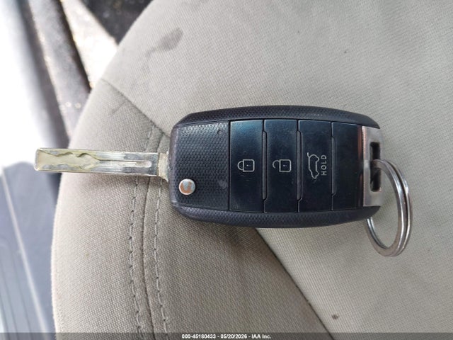 Продажа на аукционе авто 2015 Kia Optima Lx, vin: KNAGM4A78F5639533, номер лота: 45180433