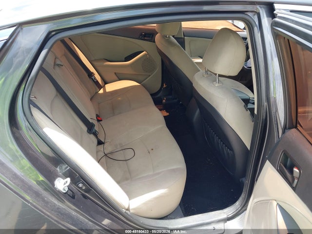 Продажа на аукционе авто 2015 Kia Optima Lx, vin: KNAGM4A78F5639533, номер лота: 45180433