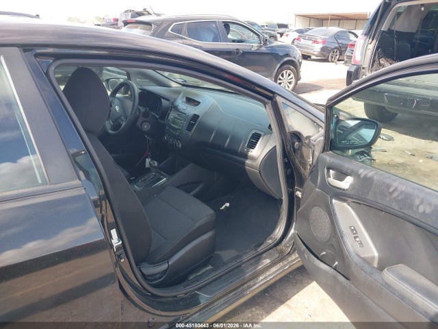 Продажа на аукционе авто 2017 Kia Forte Lx, vin: 3KPFK4A72HE124345, номер лота: 45180443