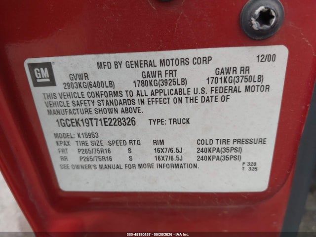 2001 Chevrolet Silverado 1500 Ls მანქანა იყიდება აუქციონზე, vin: 1GCEK19T71E228326, აუქციონის ნომერი: 45180457