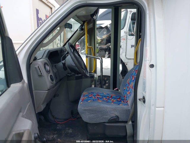 Продаж на аукціоні авто 2009 Ford E-450 Cutaway, vin: 1FDFE45P79DA83288, номер лоту: 45180461