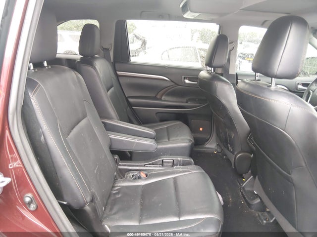 Продажа на аукционе авто 2016 Toyota Highlander Limited V6, vin: 5TDDKRFH4GS285273, номер лота: 45180470