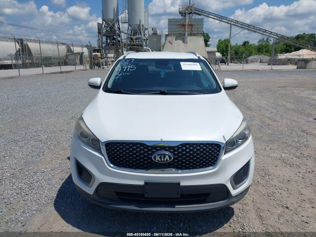 KIA Sorento 3.3l Lx 2017 5XYPG4A54HG320455 Image 12