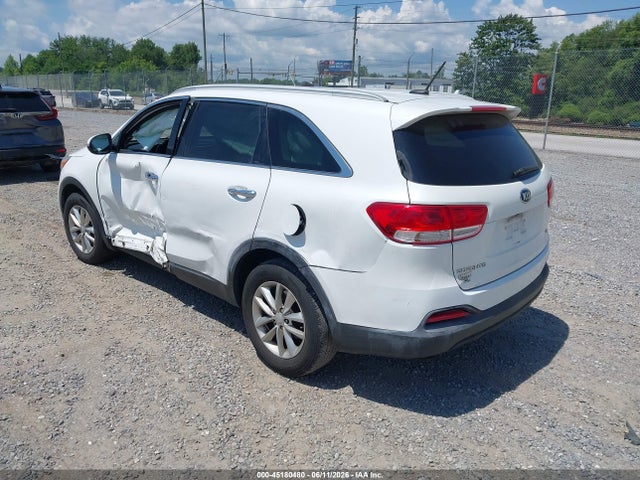 KIA Sorento 3.3l Lx 2017 5XYPG4A54HG320455 Image 3
