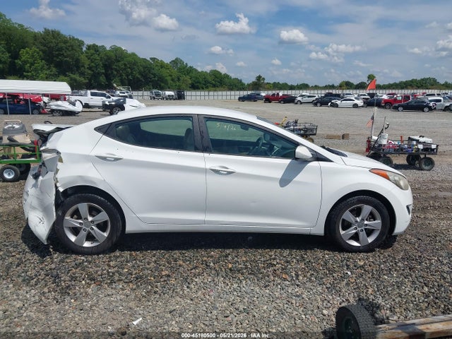 2013 Hyundai Elantra Gls მანქანა იყიდება აუქციონზე, vin: 5NPDH4AE8DH373257, აუქციონის ნომერი: 45180500