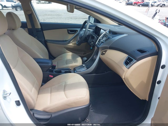 2013 Hyundai Elantra Gls მანქანა იყიდება აუქციონზე, vin: 5NPDH4AE8DH373257, აუქციონის ნომერი: 45180500