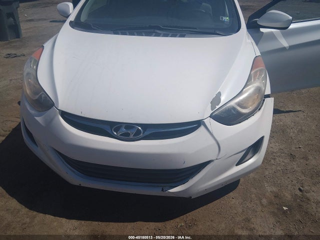 Продажа на аукционе авто 2013 Hyundai Elantra Gls, vin: 5NPDH4AE3DH441397, номер лота: 45180513