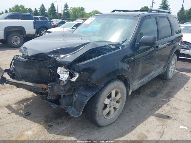2010 Ford Escape Limited მანქანა იყიდება აუქციონზე, vin: 1FMCU9EG7AKA68437, აუქციონის ნომერი: 45180540