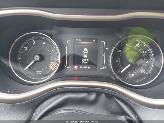 2014 Jeep Cherokee Latitude მანქანა იყიდება აუქციონზე, vin: 1C4PJLCB5EW221978, აუქციონის ნომერი: 45180552