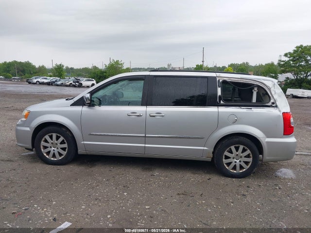 45180571 :رقم المزاد ، 2A4RR8DG7BR614971 vin ، 2011 Chrysler Town & Country Touring-l مزاد بيع