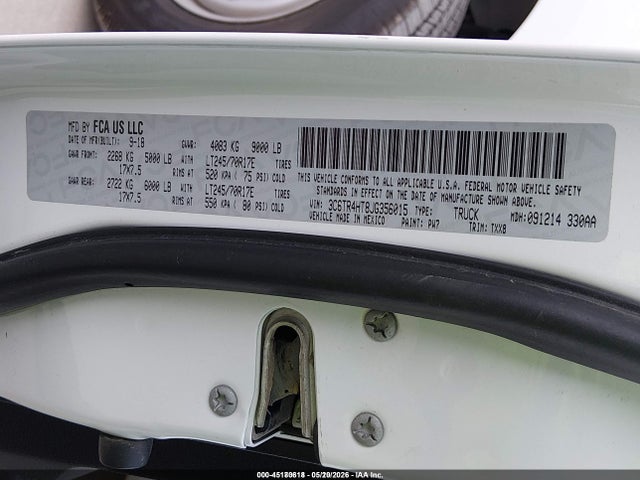 45180618 :رقم المزاد ، 3C6TR4HT8JG356015 vin ، 2018 Ram 2500 Tradesman  4x2 8' Box مزاد بيع