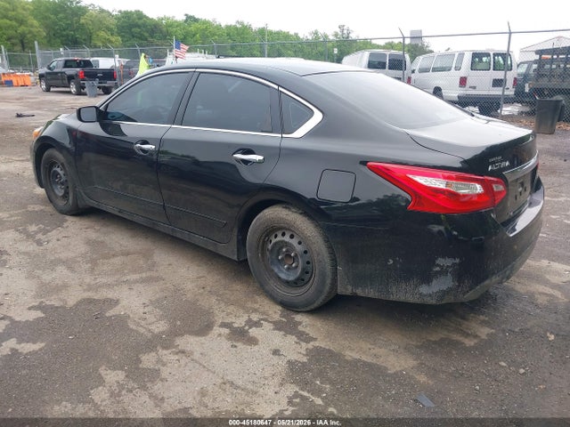 Продаж на аукціоні авто 2016 Nissan Altima 2.5 S, vin: 1N4AL3AP3GN364702, номер лоту: 45180647