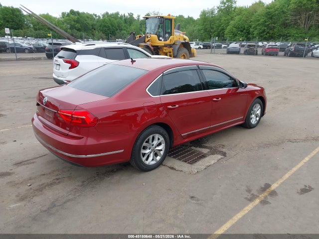 45180648 :رقم المزاد ، 1VWAT7A32GC068545 vin ، 2016 Volkswagen Passat 1.8t S مزاد بيع