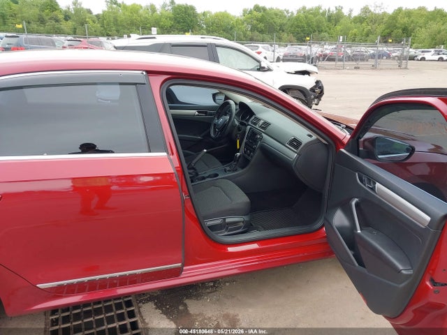45180648 :رقم المزاد ، 1VWAT7A32GC068545 vin ، 2016 Volkswagen Passat 1.8t S مزاد بيع