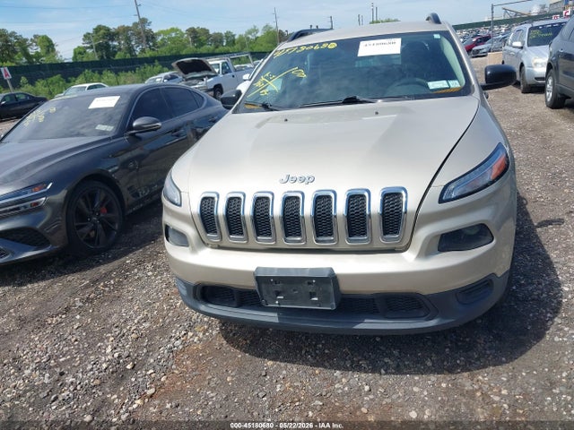 Auction sale of the 2015 Jeep Cherokee Sport, vin: 1C4PJMAB0FW716180, lot number: 45180680
