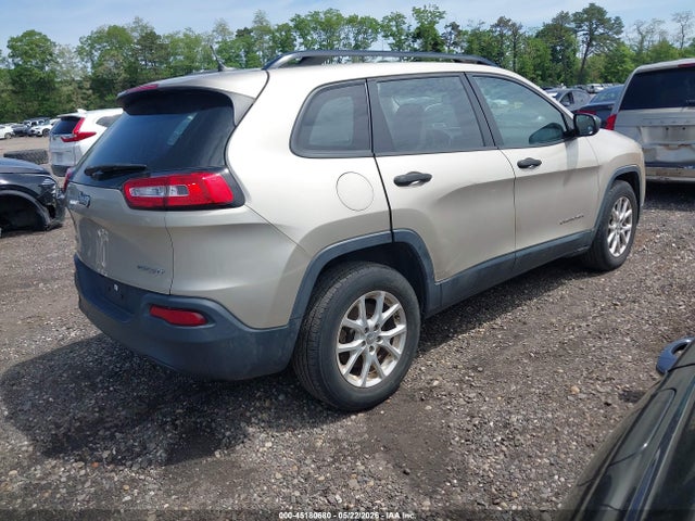 Auction sale of the 2015 Jeep Cherokee Sport, vin: 1C4PJMAB0FW716180, lot number: 45180680