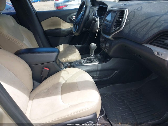 Auction sale of the 2015 Jeep Cherokee Sport, vin: 1C4PJMAB0FW716180, lot number: 45180680