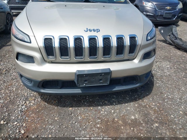 Auction sale of the 2015 Jeep Cherokee Sport, vin: 1C4PJMAB0FW716180, lot number: 45180680