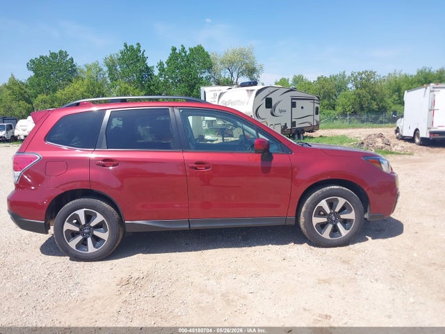 45180704 :رقم المزاد ، JF2SJAGC6HH474044 vin ، 2017 Subaru Forester 2.5i Premium مزاد بيع