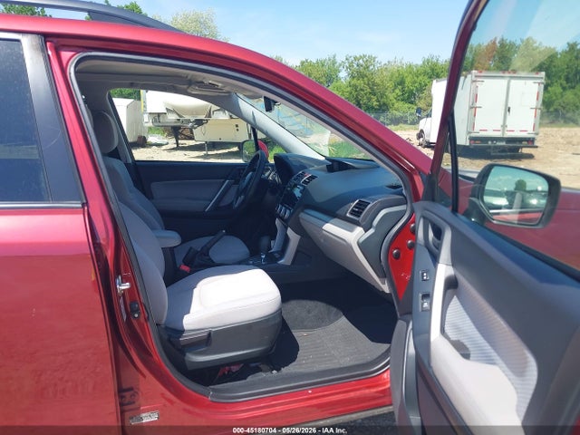 45180704 :رقم المزاد ، JF2SJAGC6HH474044 vin ، 2017 Subaru Forester 2.5i Premium مزاد بيع