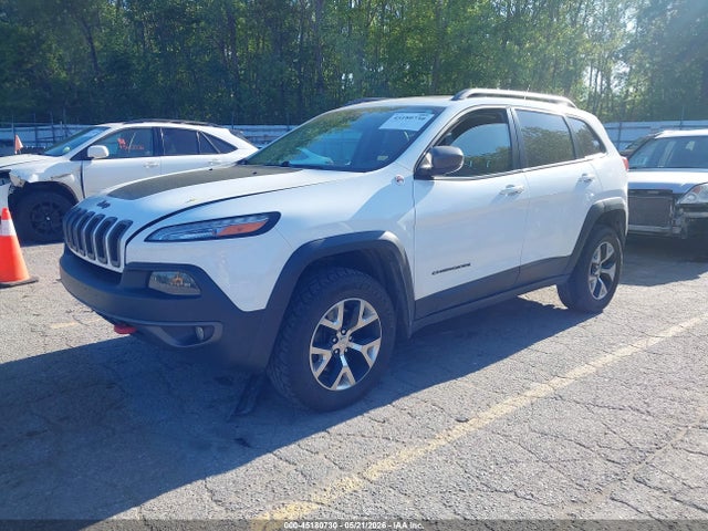 2015 Jeep Cherokee Trailhawk მანქანა იყიდება აუქციონზე, vin: 1C4PJMBS3FW648083, აუქციონის ნომერი: 45180730