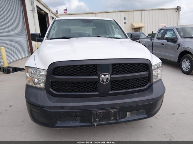 45180734 :رقم المزاد ، 1C6RR6KG1GS382166 vin ، 2016 Ram 1500 Tradesman مزاد بيع