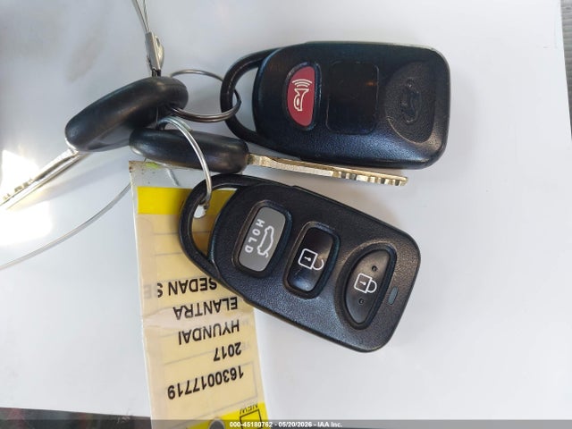 45180762 :رقم المزاد ، KMHD74LF6HU353167 vin ، 2017 Hyundai Elantra Se مزاد بيع