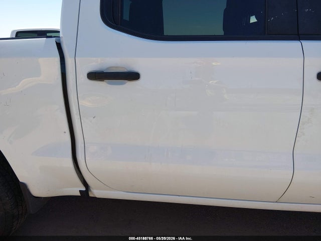 1GCPDAEK4PZ224591 Chevrolet Silverado 1500 4wd Short Bed Wt