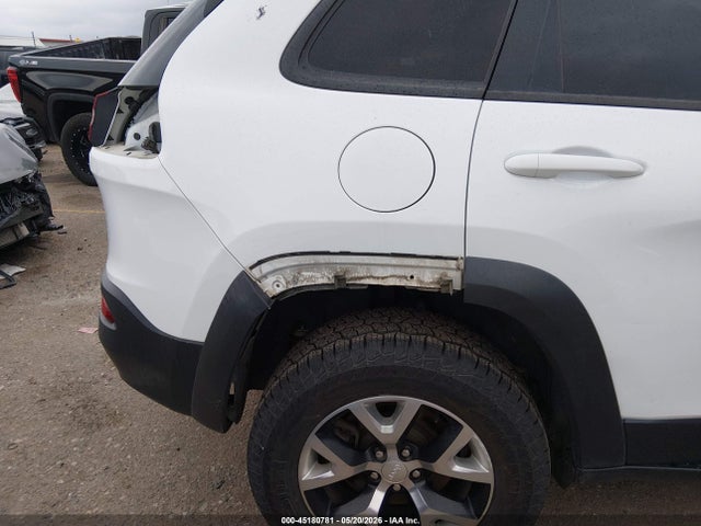 Продаж на аукціоні авто 2018 Jeep Cherokee Trailhawk 4x4, vin: 1C4PJMBX5JD617594, номер лоту: 45180781