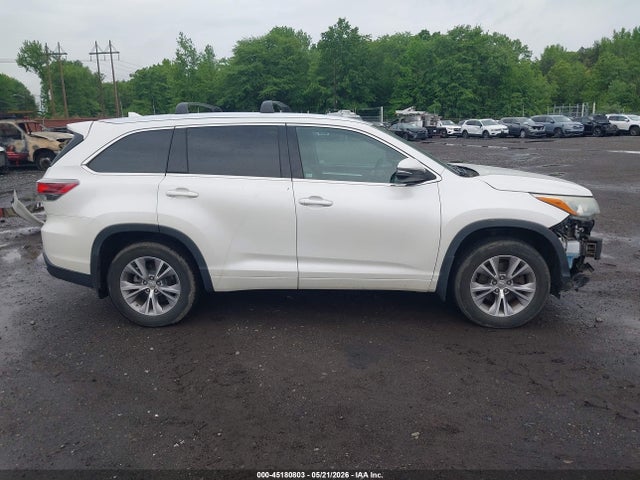 Aukcja sprzedaży 2015 Toyota Highlander Xle V6, vin: 5TDJKRFH4FS123242, numer aukcji: 45180803