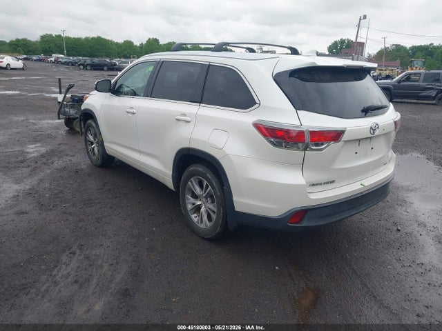 Aukcja sprzedaży 2015 Toyota Highlander Xle V6, vin: 5TDJKRFH4FS123242, numer aukcji: 45180803