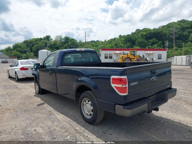 45180808 :رقم المزاد ، 1FTMF1CMXDKF00536 vin ، 2013 Ford F-150 Xl مزاد بيع