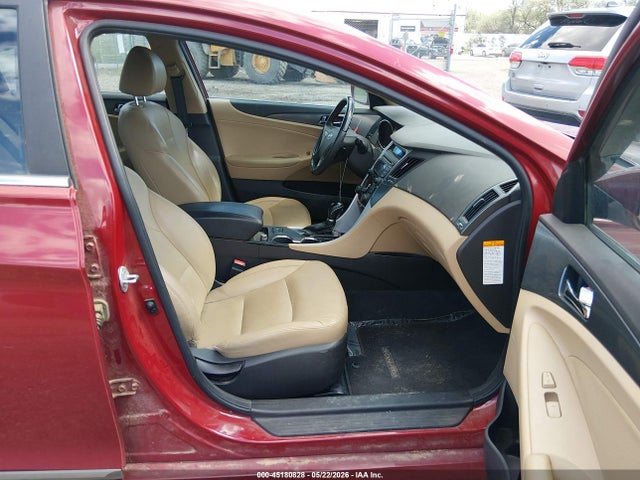 2012 Hyundai Sonata Hybrid მანქანა იყიდება აუქციონზე, vin: KMHEC4A44CA056992, აუქციონის ნომერი: 45180828