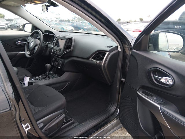 Jeep Cherokee Latitude 4x4 2019 1C4PJMCB4KD429945 Image 5