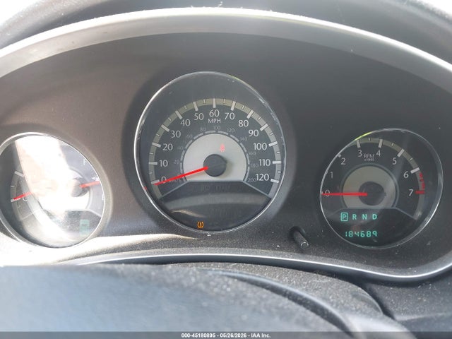 45180895 :رقم المزاد ، 1C3BC1FBXBN570953 vin ، 2011 Chrysler 200 Touring مزاد بيع