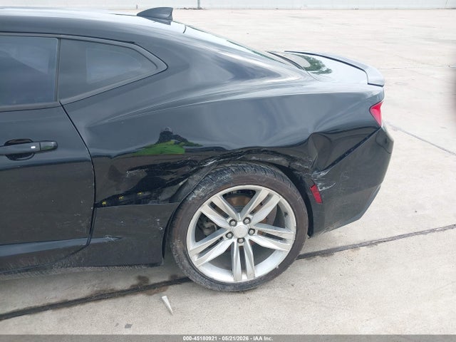 Chevrolet Camaro 1lt 2018 1G1FB1RX4J0174903 Image 6